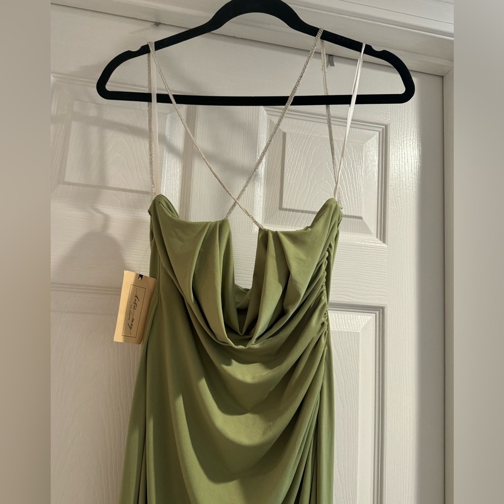 Katie May Revolve Lolita Gown in Avocado NWT - Picture 4 of 16